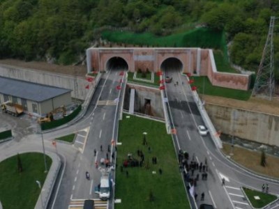 Belgefîlma Avahiyên Qerase yên Türkiyeyê: Tunela Ziganayê 